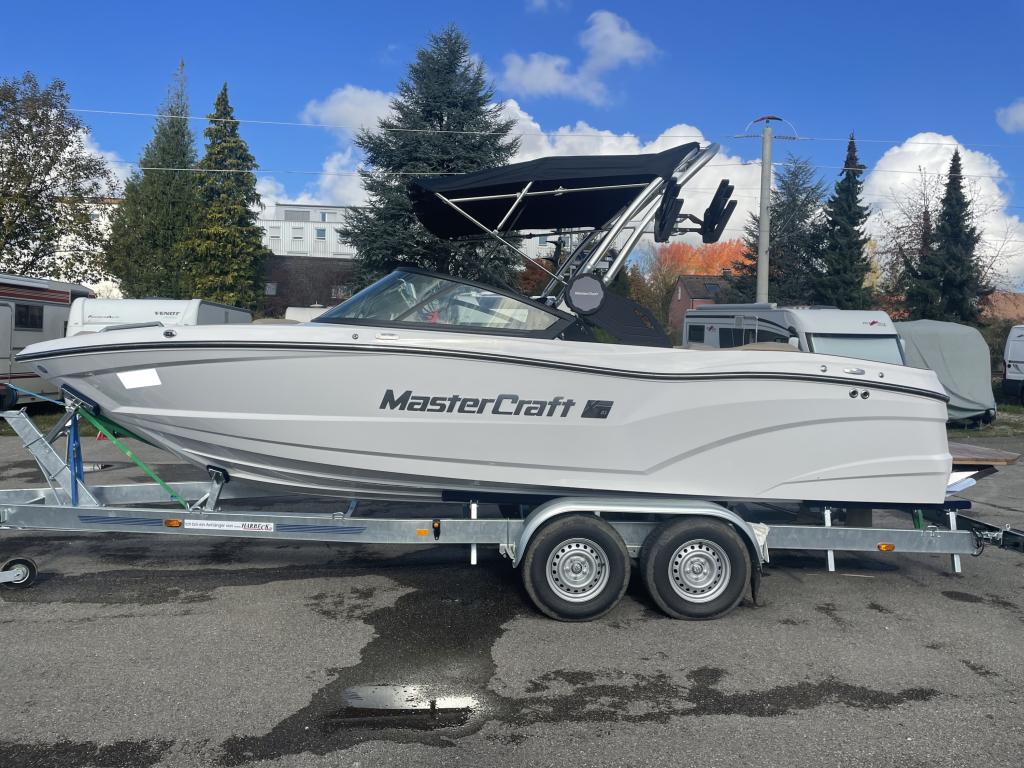 MasterCraft XT21 / 2022 / New in Germany