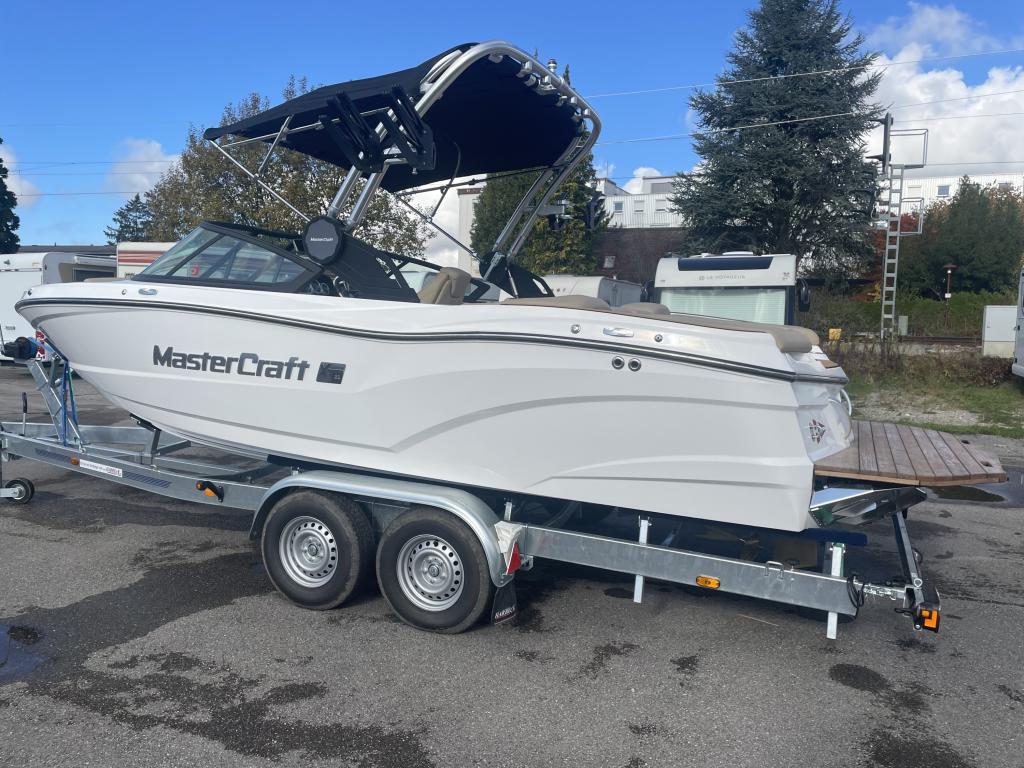 MasterCraft XT21 / 2022 / New in Germany